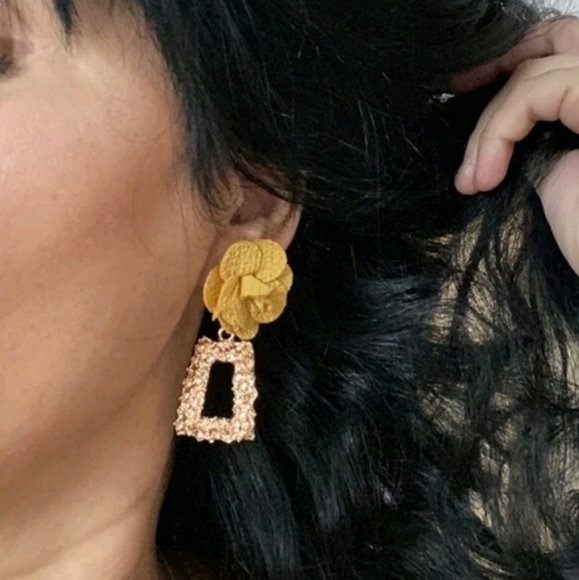 Gold Hoop Statement Earrings Yellow Rose Chunky Boho Dangle Floral 💖2/$30 - Picture 9 of 12